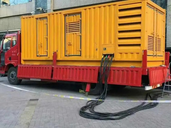 彭山如何确定水冷式机油散热器密封件的规格型号？